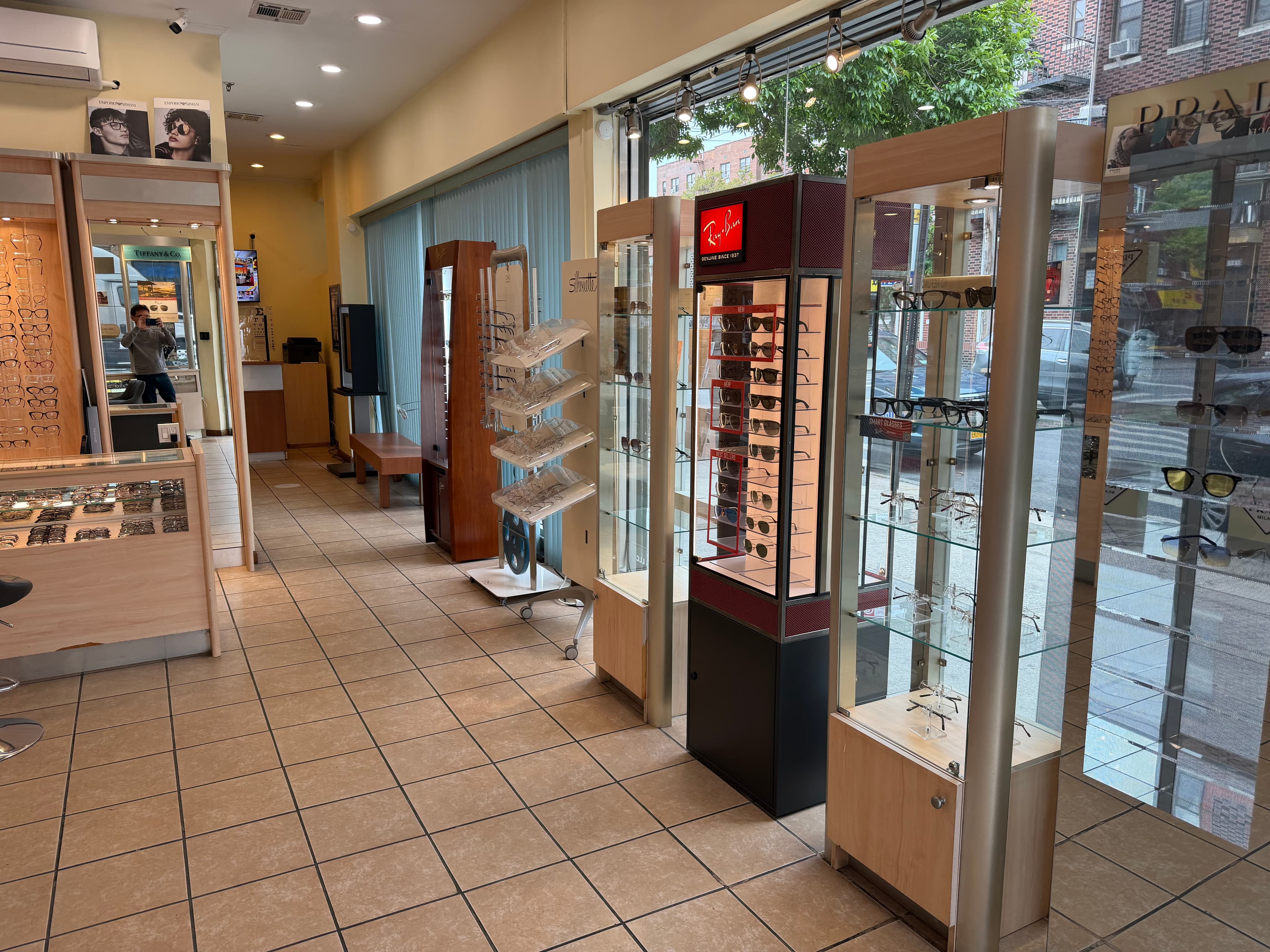 Vision Palace Optical showroom on Avenue U, Brooklyn